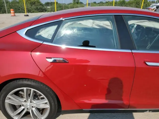 2015 TESLA MODEL S 85D  