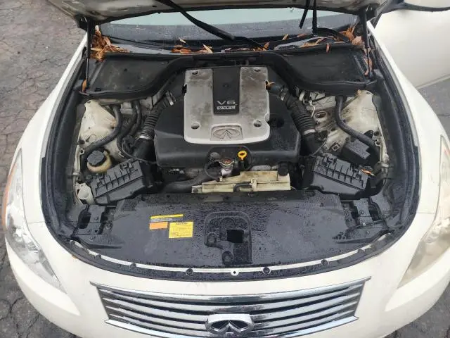 2010 INFINITI G37 BASE  