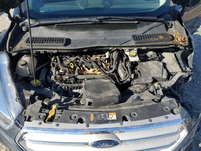 2019 FORD ESCAPE SE  