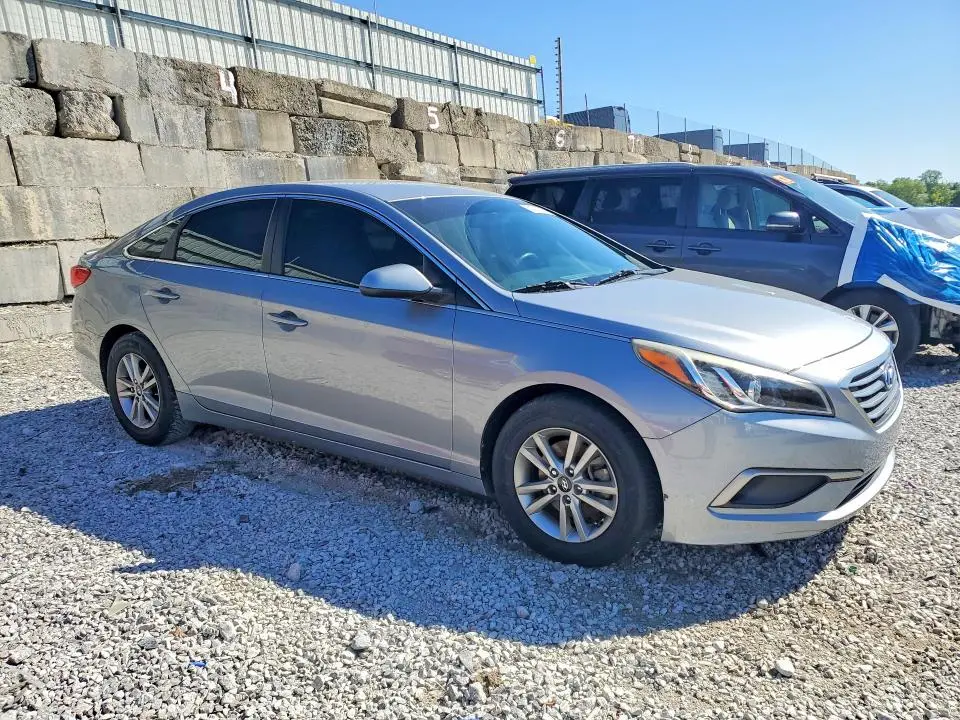 2017 HYUNDAI SONATA SE  