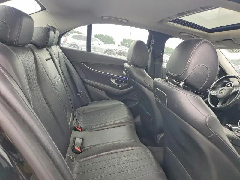 2018 MERCEDES-BENZ E 300  