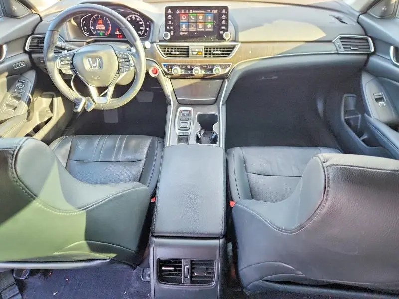 2018 HONDA ACCORD TOURING  