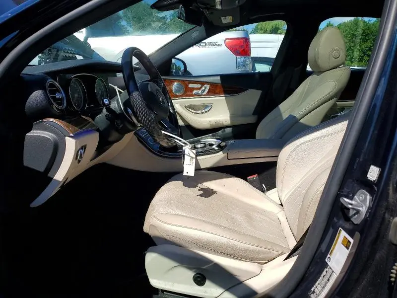 2017 MERCEDES-BENZ E 300 4MATIC  