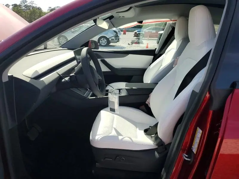 2026 TESLA MODEL Y   