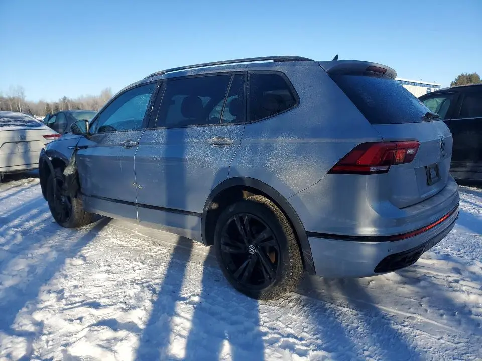 2023 VOLKSWAGEN TIGUAN SE R-LINE BLACK  