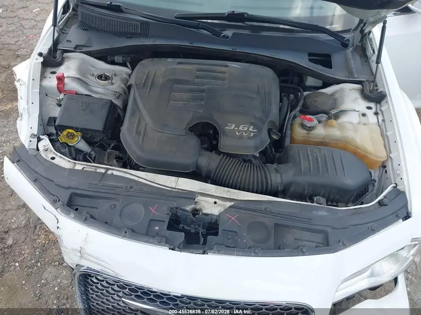 2019 CHRYSLER 300 LIMITED AWD