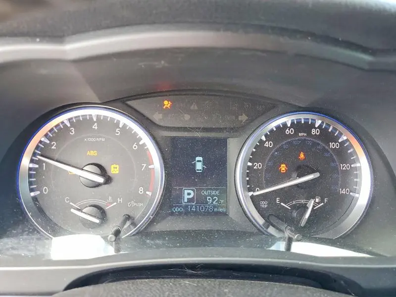 2016 TOYOTA HIGHLANDER LE PLUS  
