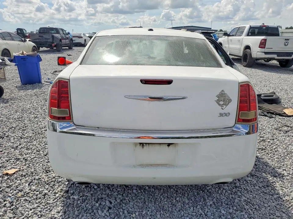 2014 CHRYSLER 300   