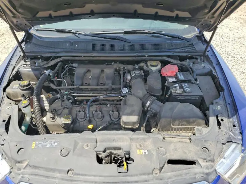 2015 FORD TAURUS SE  