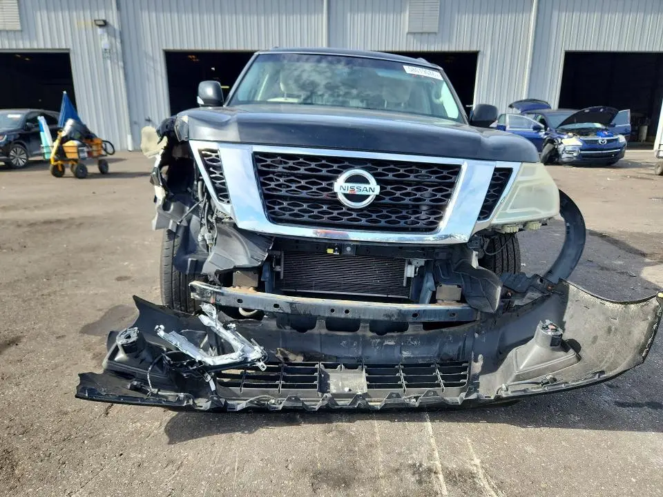 2017 NISSAN ARMADA SV  