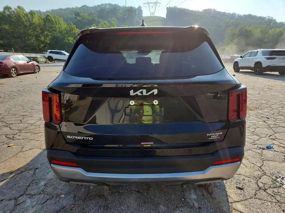 2025 KIA SORENTO S  