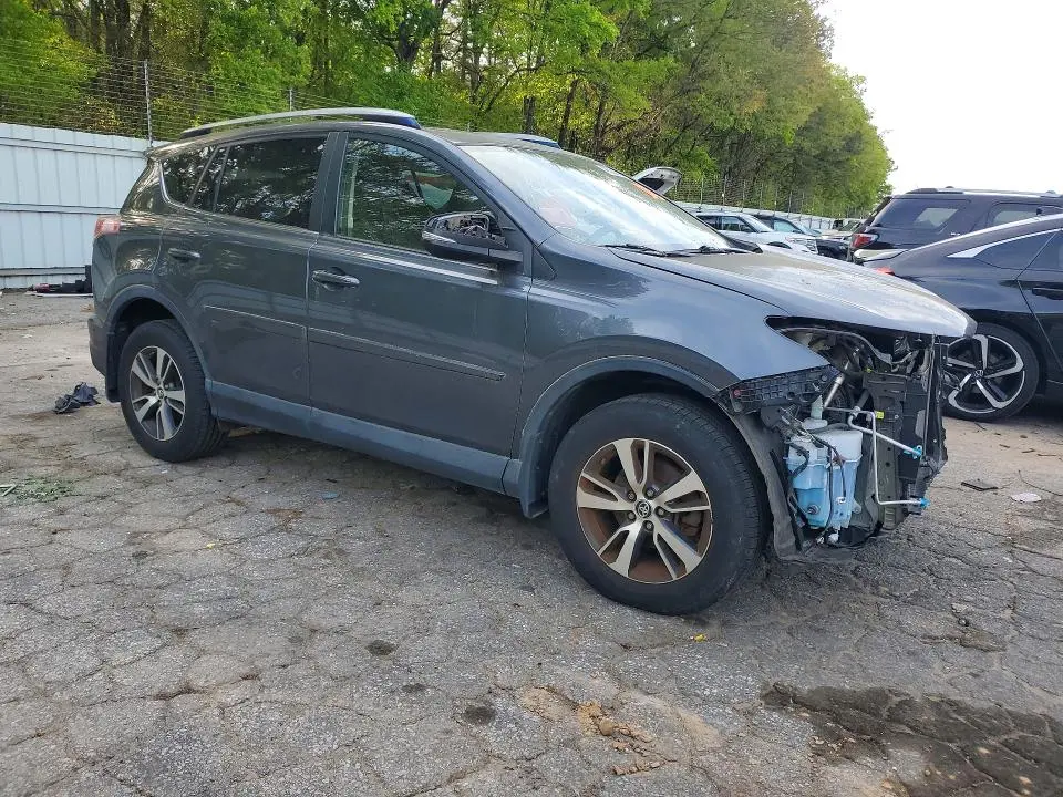 2017 TOYOTA RAV4 XLE  