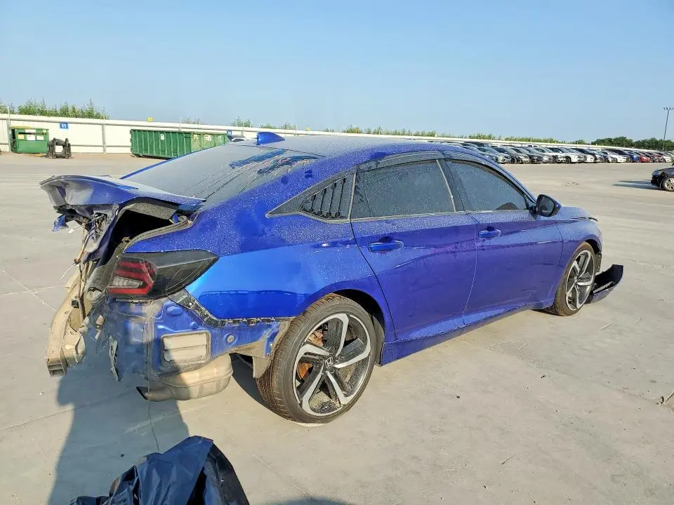 2018 HONDA ACCORD SPORT  