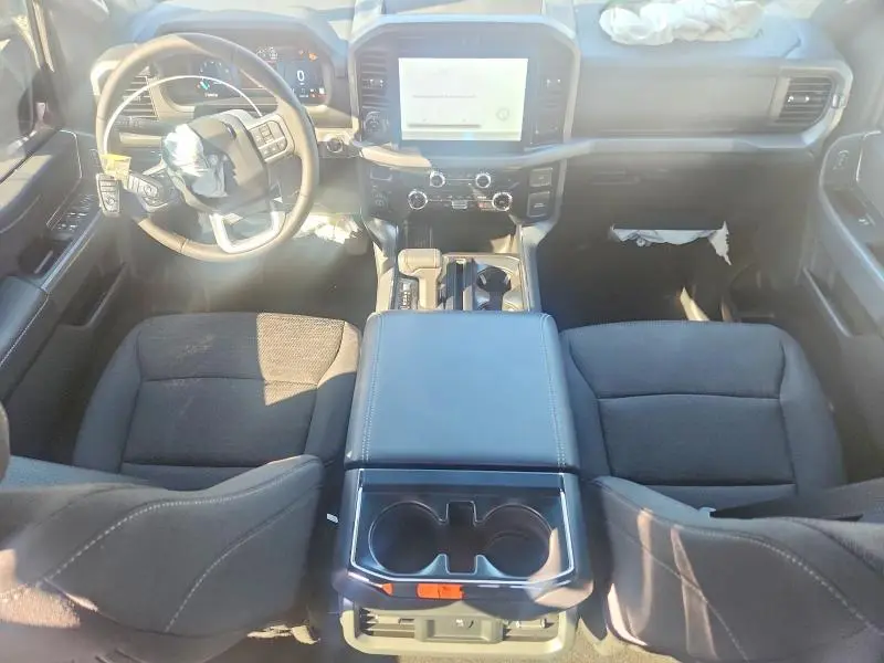 2025 FORD F150 XLT  