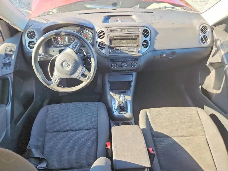 2014 VOLKSWAGEN TIGUAN S  