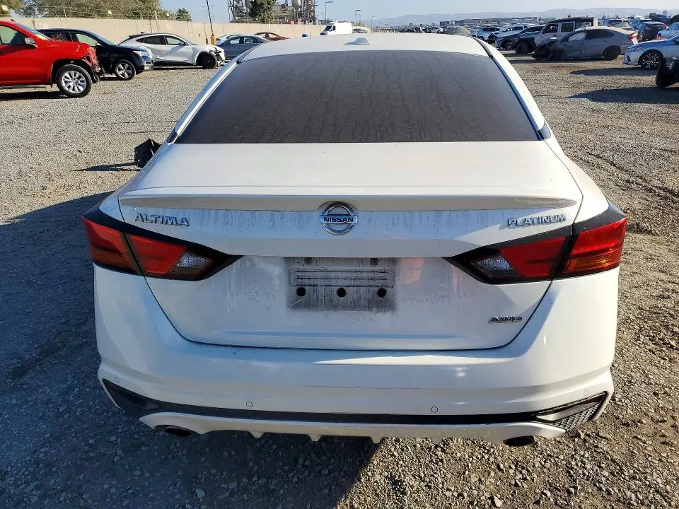 2019 NISSAN ALTIMA PLATINUM  