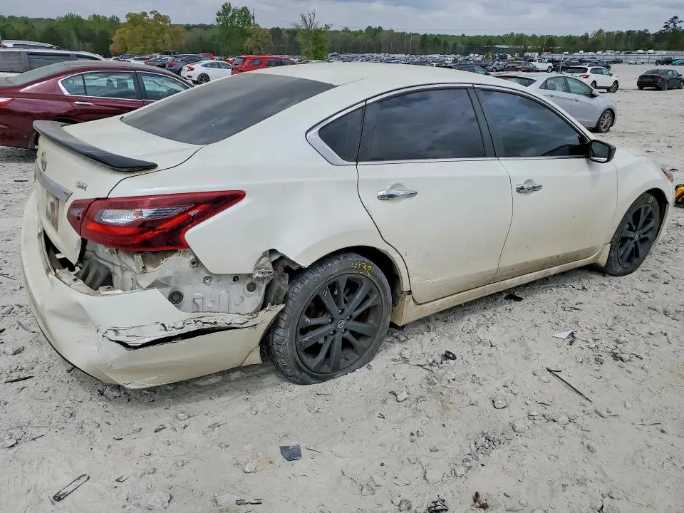 2017 NISSAN ALTIMA 2.5 SR  