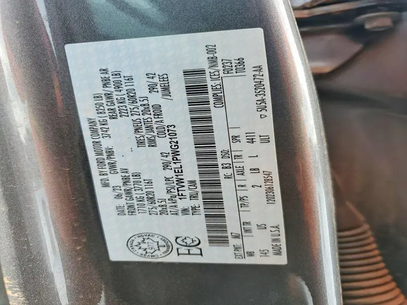 2023 FORD F150 LIGHTNING PRO  