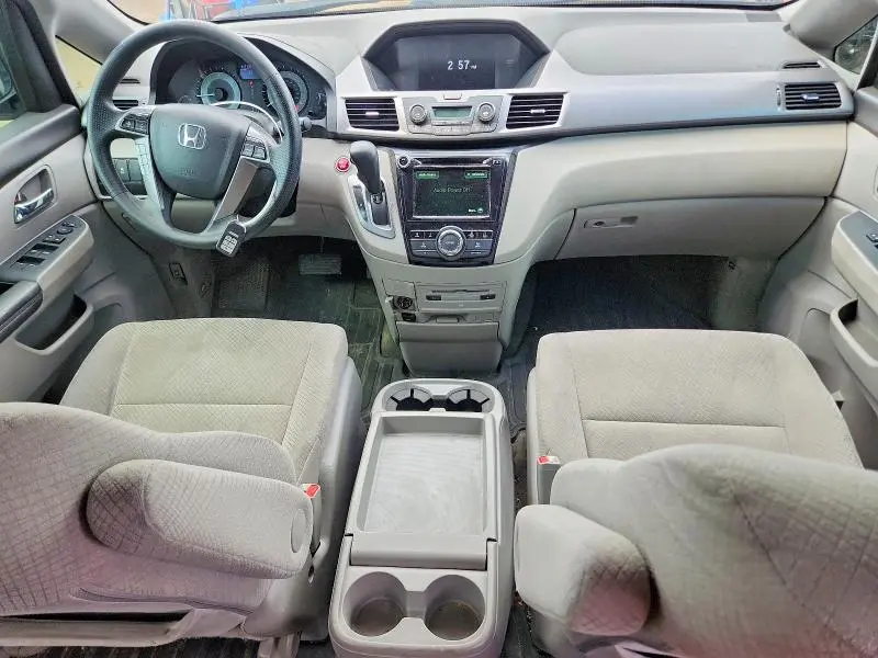 2016 HONDA ODYSSEY SE  