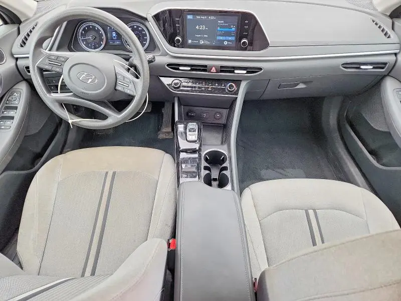 2020 HYUNDAI SONATA SE  