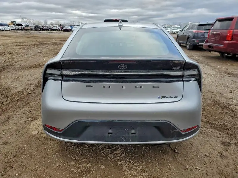 2023 TOYOTA PRIUS PRIME SE  