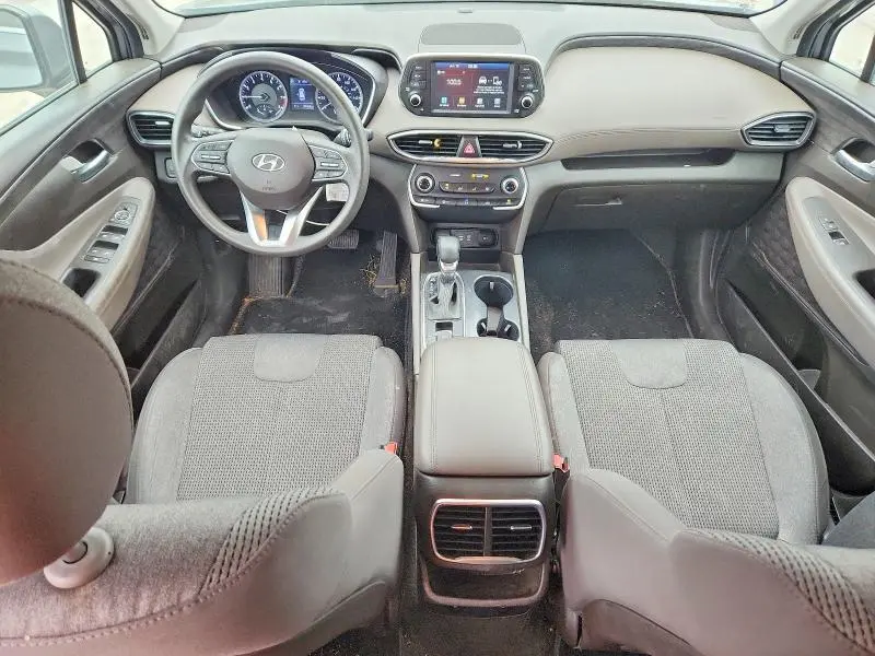 2020 HYUNDAI SANTA FE SE  
