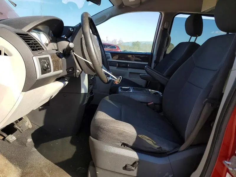 2010 DODGE GRAND CARAVAN SXT  