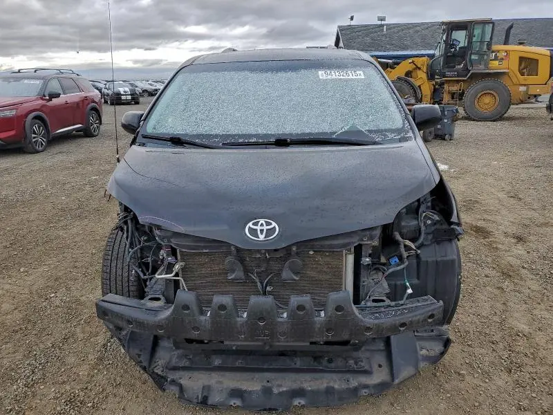 2014 TOYOTA SIENNA L 7-PASSENGER  
