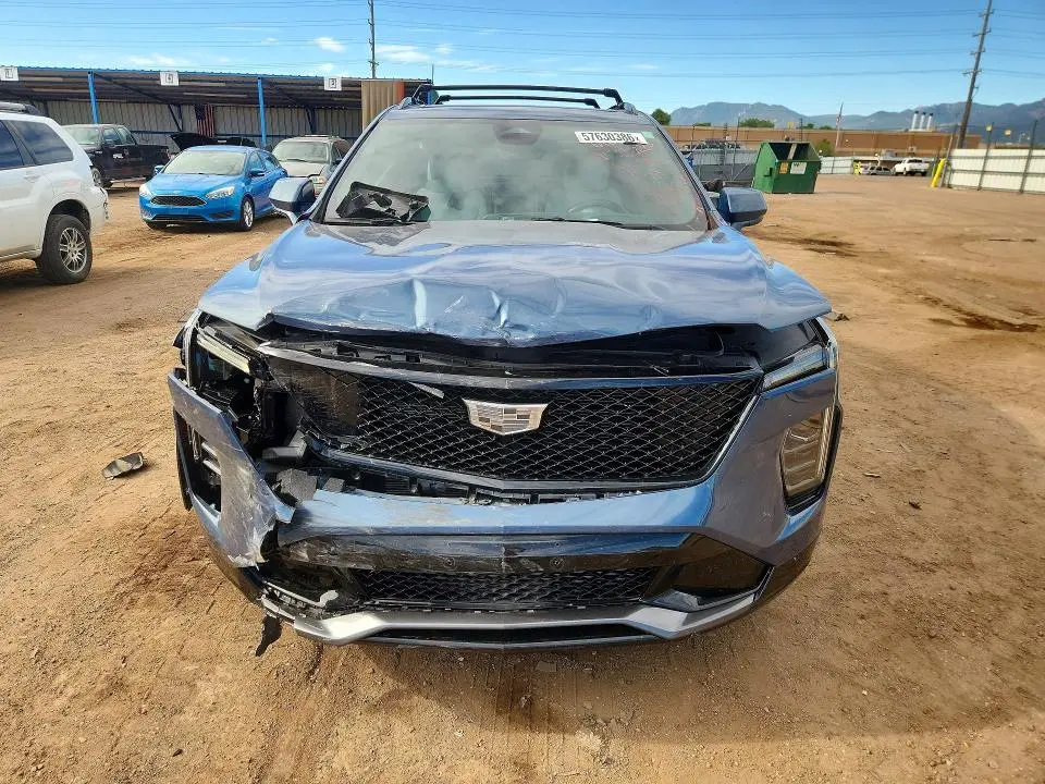 2024 CADILLAC XT4 SPORT  