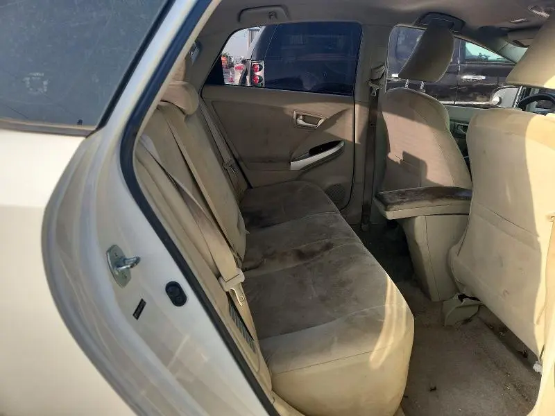 2010 TOYOTA PRIUS II  
