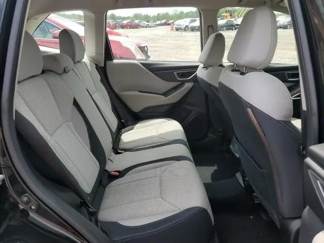 2019 SUBARU FORESTER 