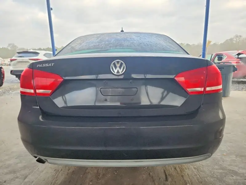 2012 VOLKSWAGEN PASSAT S  