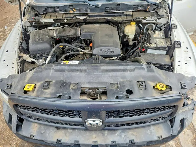 2016 RAM 1500 ST  
