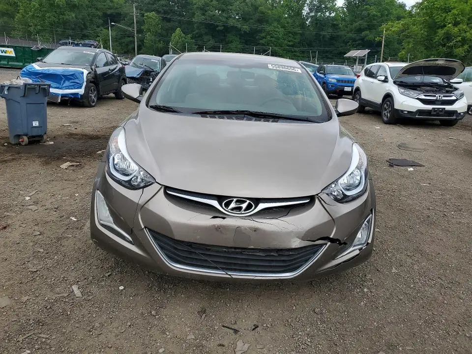 2015 HYUNDAI ELANTRA SE  