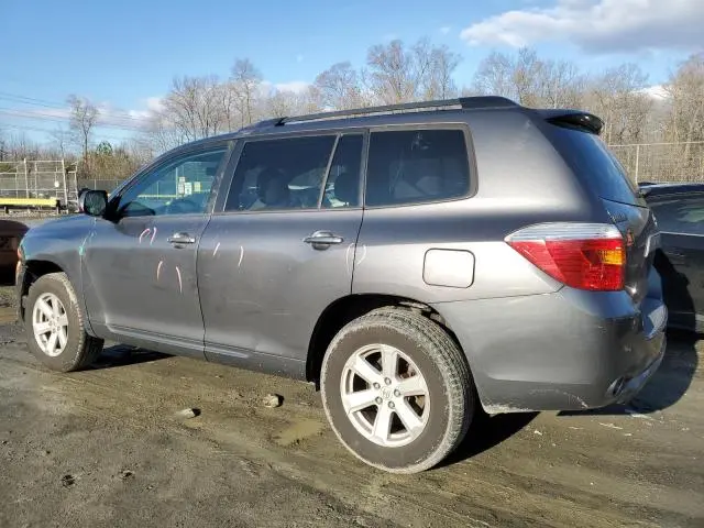 2010 TOYOTA HIGHLANDER   
