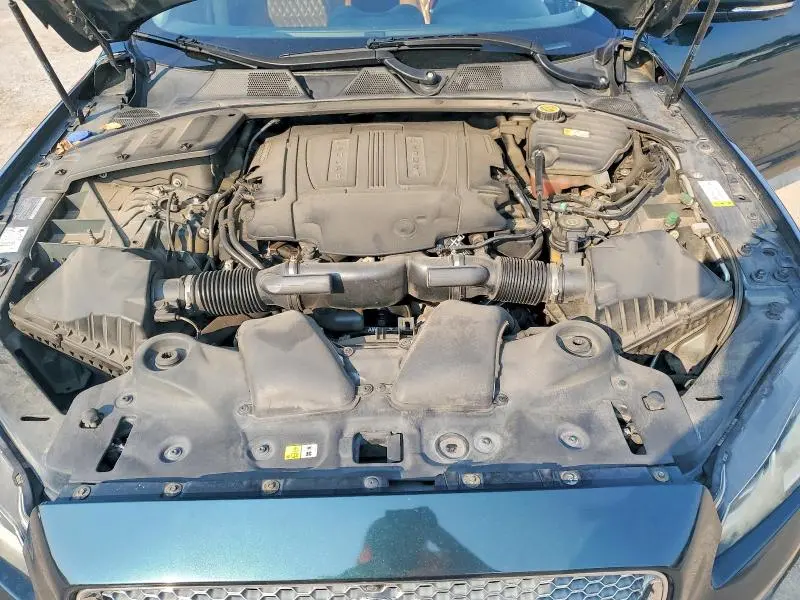 2016 JAGUAR XJL PORTFOLIO  
