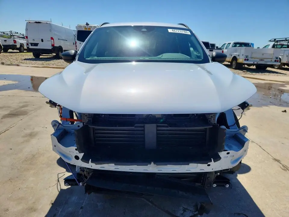 2025 FORD ESCAPE ST LINE  