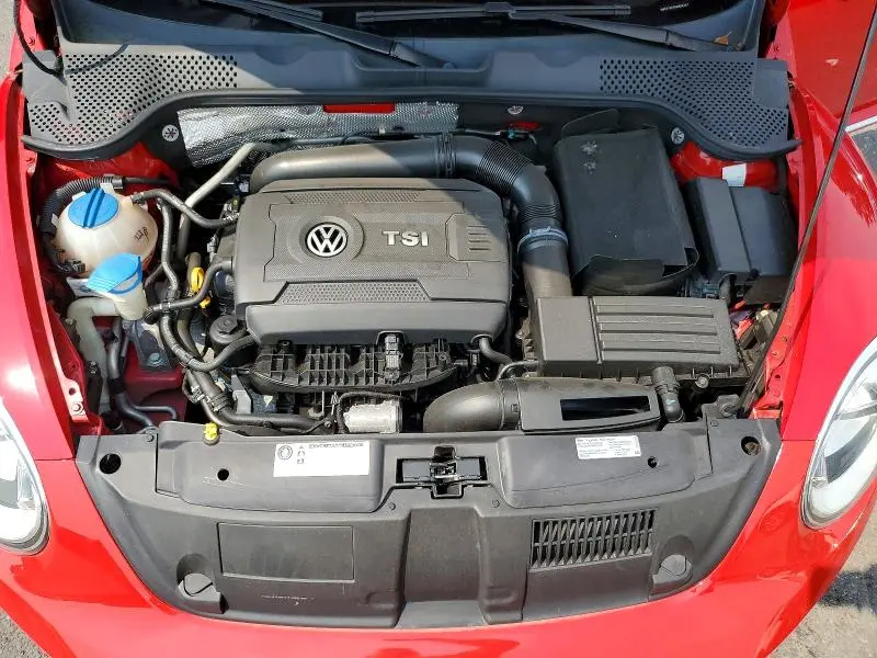 2016 VOLKSWAGEN BEETLE S/SE  