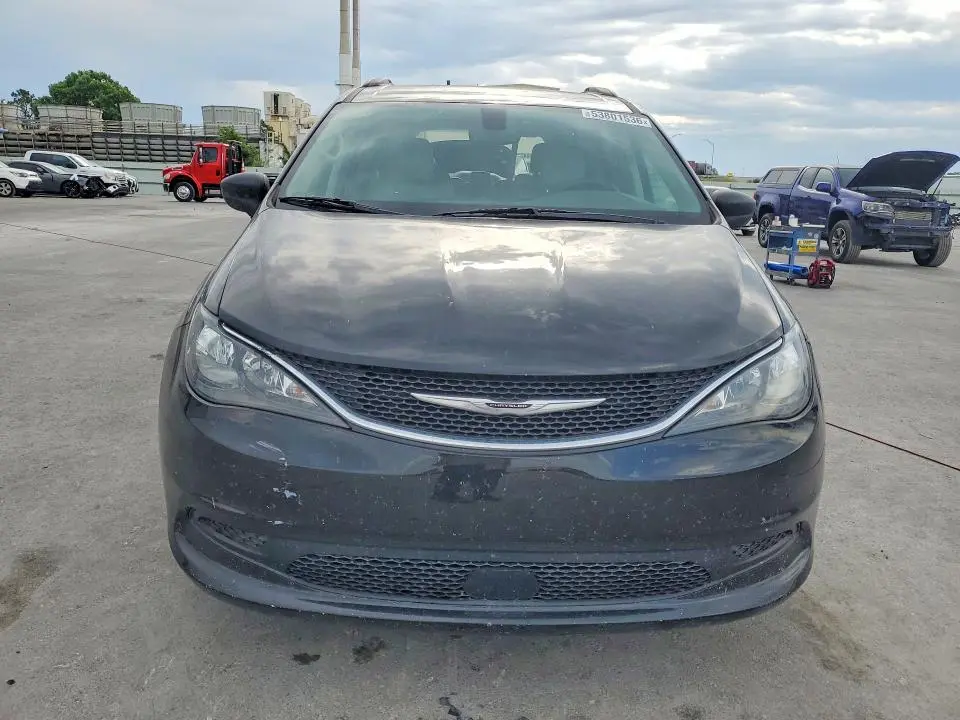 2021 CHRYSLER VOYAGER LXI  