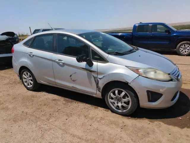 2011 FORD FIESTA SE  