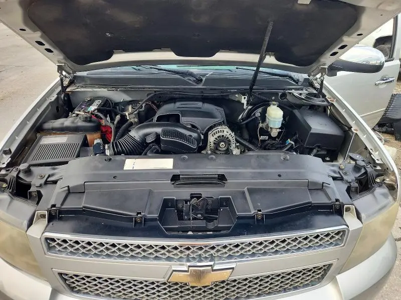 2011 CHEVROLET AVALANCHE LT  