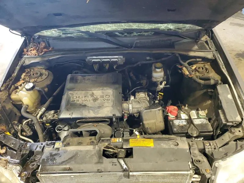 2011 FORD ESCAPE LIMITED  