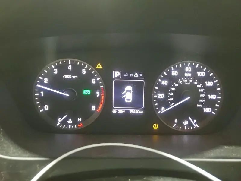 2017 HYUNDAI SONATA SE  