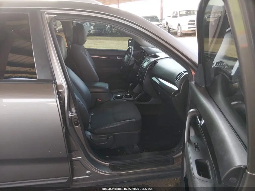 2012 KIA SORENTO EX