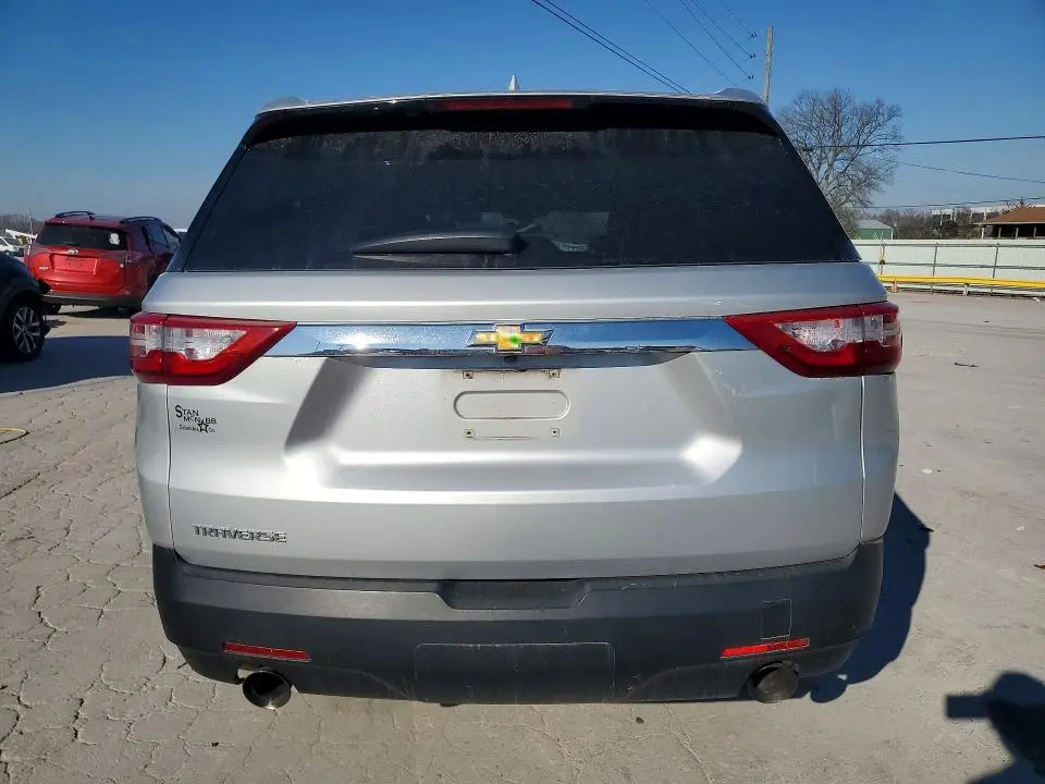 2019 CHEVROLET TRAVERSE LS  