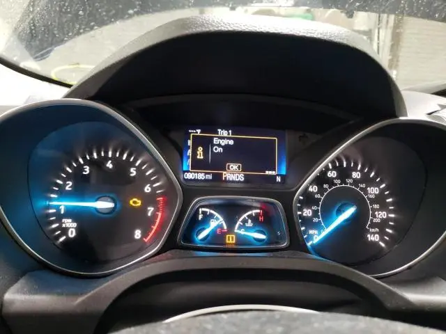 2017 FORD ESCAPE SE  