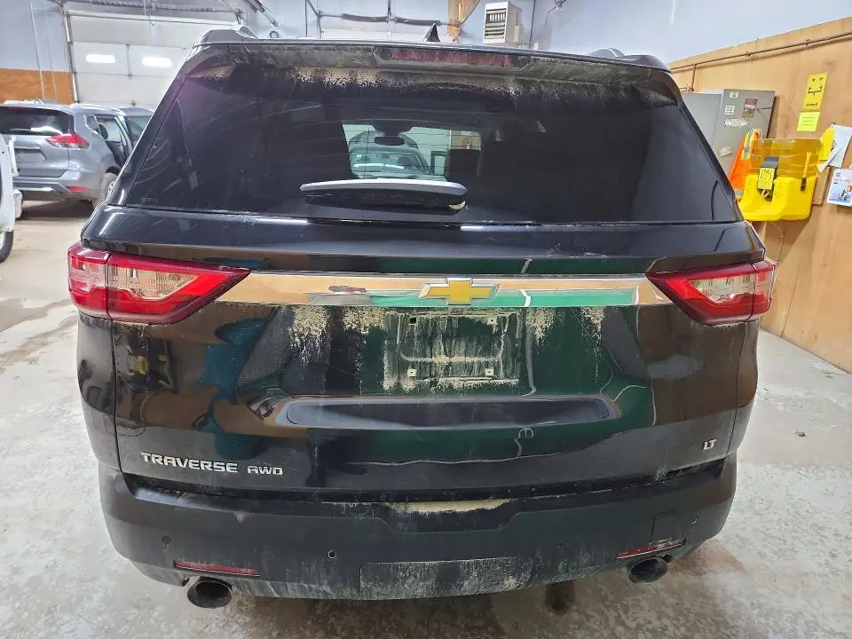 2020 CHEVROLET TRAVERSE LT  