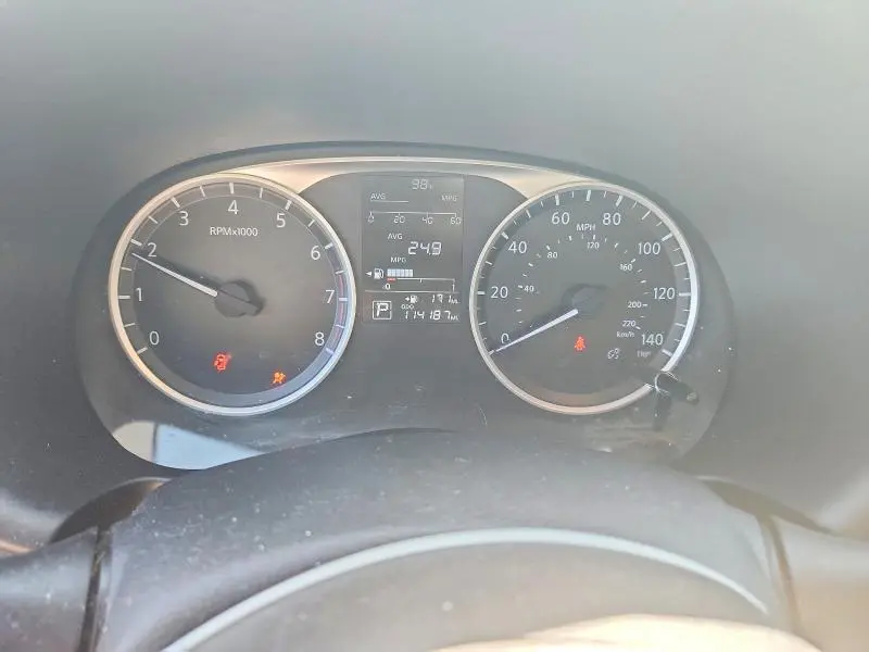 2020 NISSAN KICKS S  