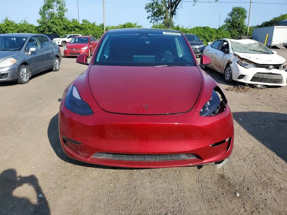 2024 TESLA MODEL Y   