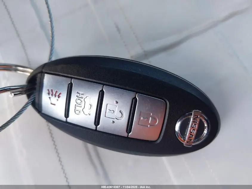 2016 NISSAN SENTRA SV